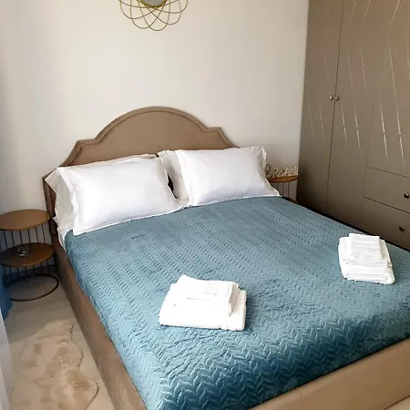 Suite&garden Coresi Lägenhet